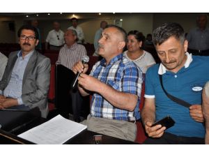 Belediye Meclisinde Fakir Maaşı Tartışması