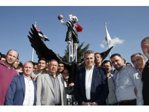 Beşiktaş’a Şampiyonluk Anıtı