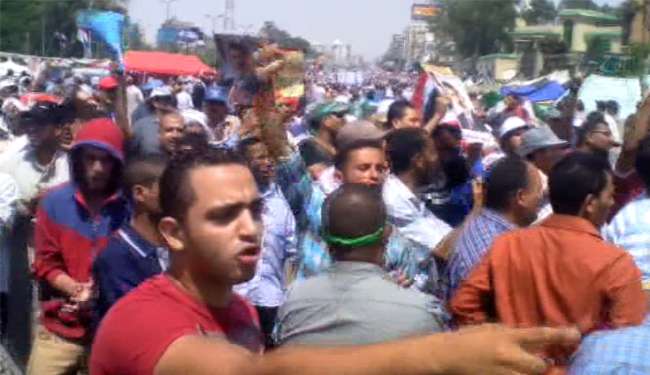 Mursi Taraftarları Sokağa Döküldü