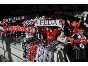 Yavru Kartallar, Beşiktaş Tırını Ziyaret Etti