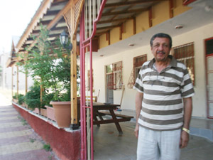 Esnaf, temizlik ve su da sıkıntı yok!