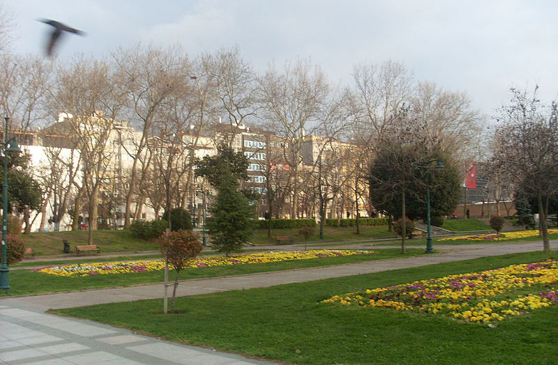 Gezi Parkı Açıldı