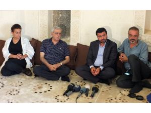 Demirtaş, Ahmet Türk’ün Taziyesine Katıldı