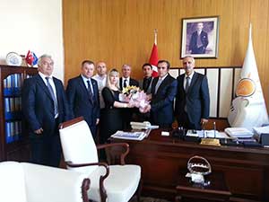 Haksen’den Ünal’a Ziyaret.