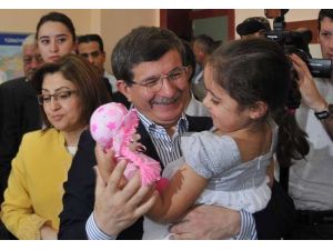 Bakanlar Suriyeli Öğrencilerle