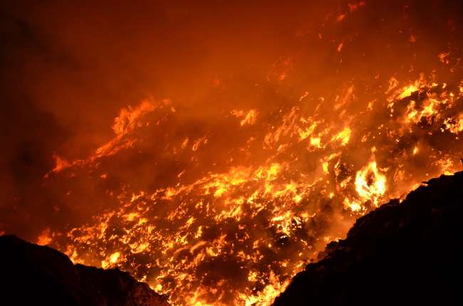 Çöp Depolama Alanı Yandı