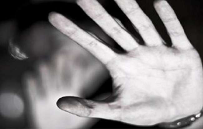 Kayınpederini döverek öldürdü