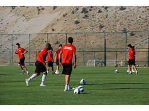 Dünya Yıldızı Antalyaspor’da