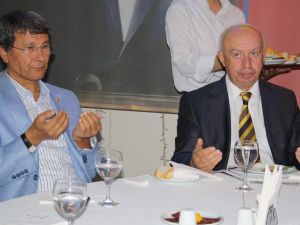 Mhpli Halaçoğlu: Kürtler Terör İçerisinde Değil