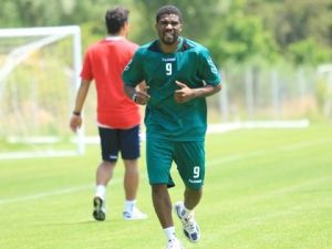 Yeni Transfer Kampa Katıldı