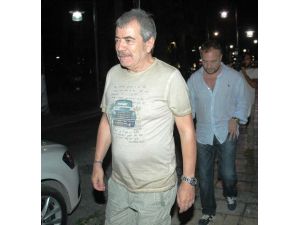 Oktay Kaynarca Ve Selçuk Yöntem Gece Kulübünde