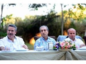 ’jest Değil Vefa’