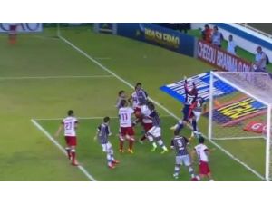 Yıldız Oyuncudan Taraftarı Çıldırtan Gol
