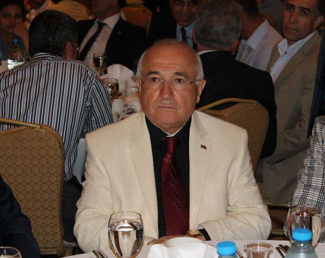 Ne Çekiyorsak Dilimizden Çekiyoruz