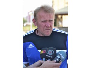 Prosıneckıden Jajaya Övgü