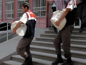 100 Kilo Eroini Teslim Alacak Şahıs Yakalandı