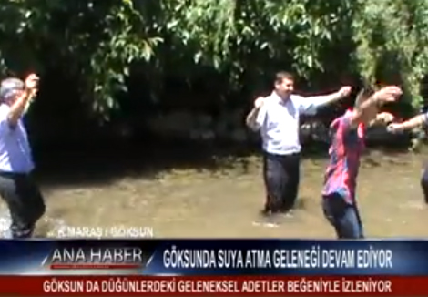 Göksun Da Düğünlerdeki Geleneksel Adetler Beğeniyle İzleniyor