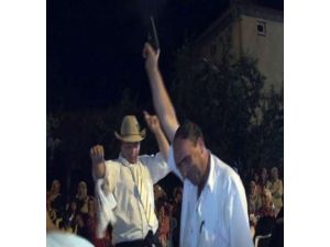 Düğünde Silahlar Konuştu