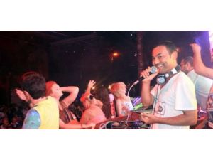Serdar Ortaç Dj Oldu