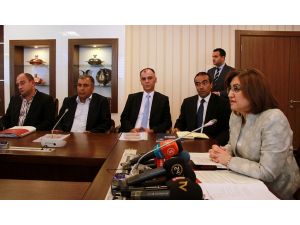 Bakan Şahin, İnternet Kafe Oda Başkanlarını Kabul Etti