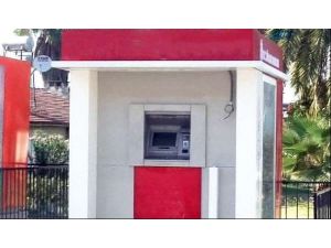 ’’papağan’’ Aracılığıyla Atm’leri Soydular