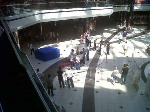 Avm’de İntihar Şoku