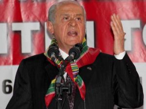 ’’gazetecilerle İşim Yok, Dışarı’’