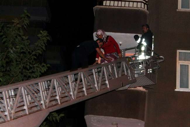 Kanlısının Evini Ateşe Verdi