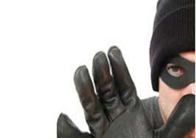 Evine Giren Hırsızları Affetti