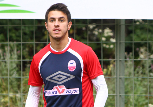 K.Maraşspor Axundzade İle Anlaştı