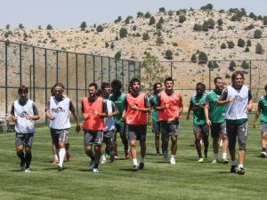 Denizlispor Yepyeni Bir Takımla Sezona Giriyor