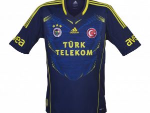Fenerbahçe’nin 2013-2014 Sezonu Formaları Görücüye Çıktı