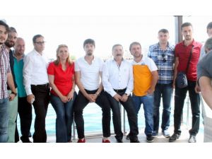Tolga Zengin, Gözyaşlarını Tutamadı