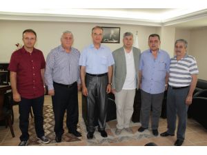 İzmirli Halıcılar Chpli Susamla Buluştu