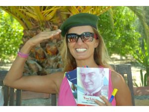 Tuğba Özay Jandarmalarla