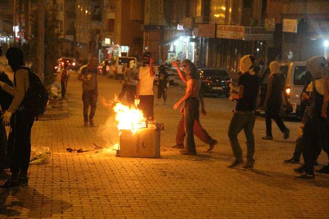 Hakkari Savaş Alanına Döndü