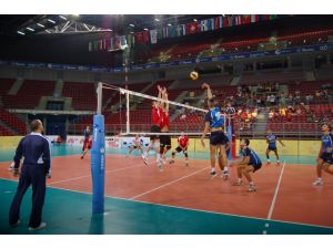 İşitme Engelli Sporculardan Büyük Başarı