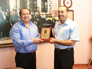 ZMO’dan Projelere Plaket