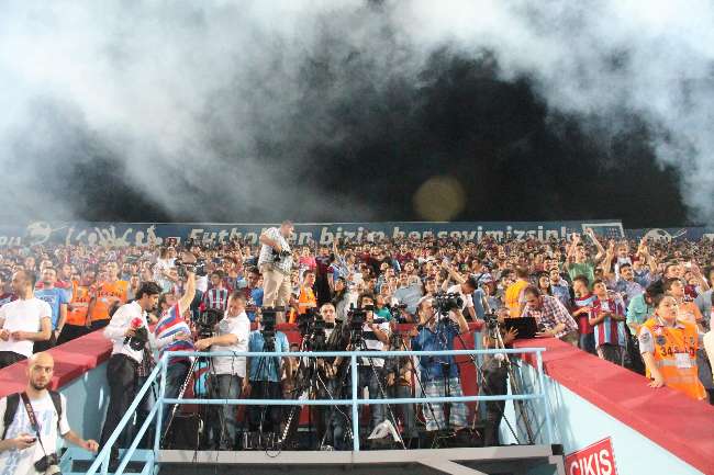 Trabzonspor’da İmza Şöleni