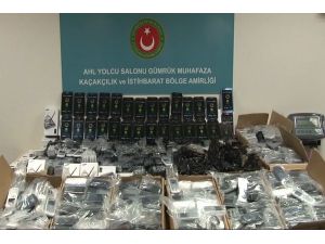 Yarım Milyon Tl’lik Kaçak Telefon Operasyonu