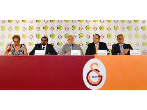 Galatasaray İle Hcl Me Tablet Arasında Sponsorluk Anlaşması İmzlandı