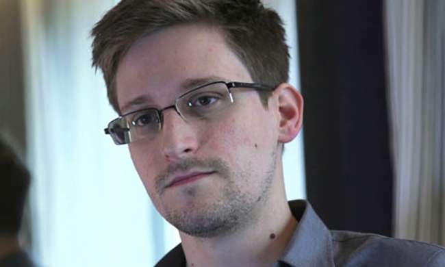 Snowden’e 1 Yıllık İzin Çıktı