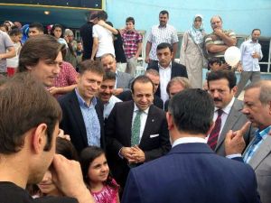 ’’demokratik Bir Dönem Yaşıyoruz’’