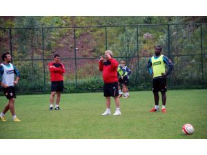 Adanaspor’da Sakatlar Düşündürüyor