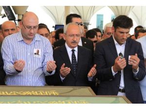 Kılıçdaroğlu Cenaze Töreninde