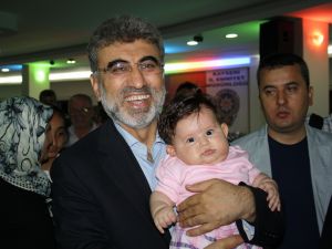 Bakan Yıldız, Şehit Aileleri Ve Gazilerle Biraraya Geldi