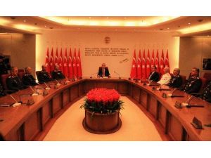 Yaş Kararları Köşk’te