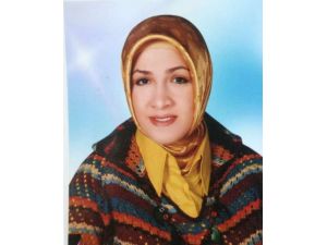 Kendisini Dolandıran Kadını Bıçakladı