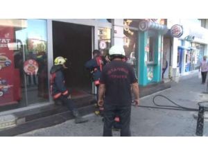 Restoranda Yangın Paniği