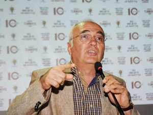 Elitaş AK Partinin Kuruluş Yemeğinde Konuştu